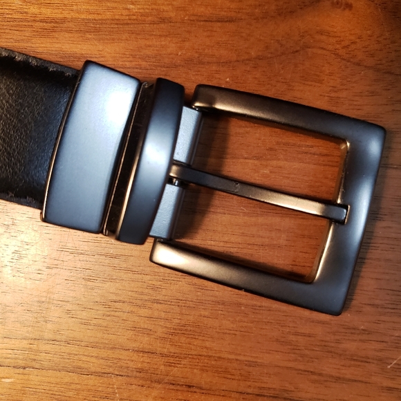 Greg Norman Mens Reversible Belt - Picture 7 of 7